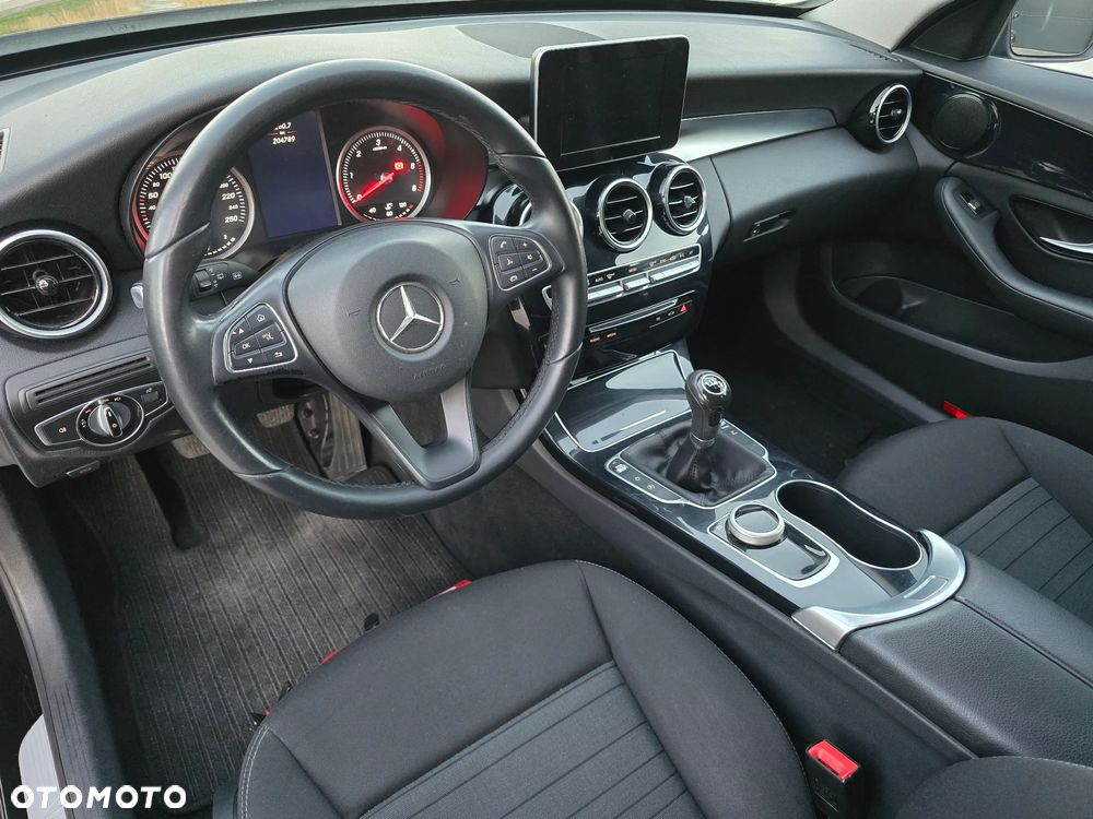 Mercedes-Benz Klasa C 180 (BlueTEC) d Avantgarde - 10