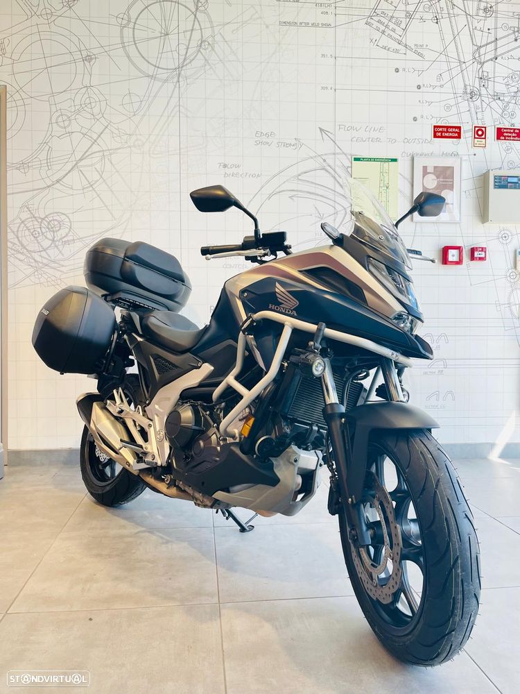 Honda NC750X - 1
