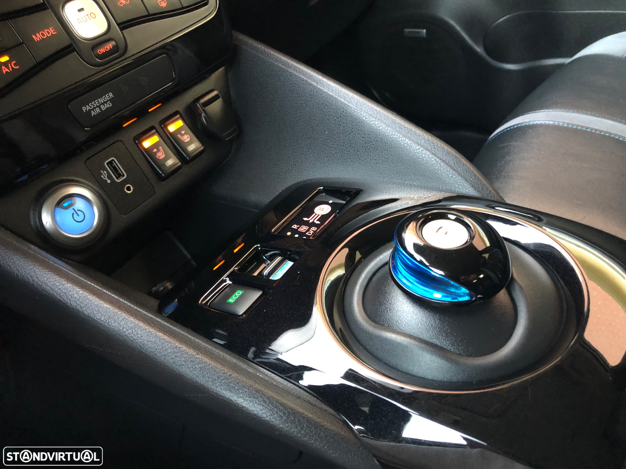 Nissan Leaf Tekna Two Tone+ProPilot Park - 25