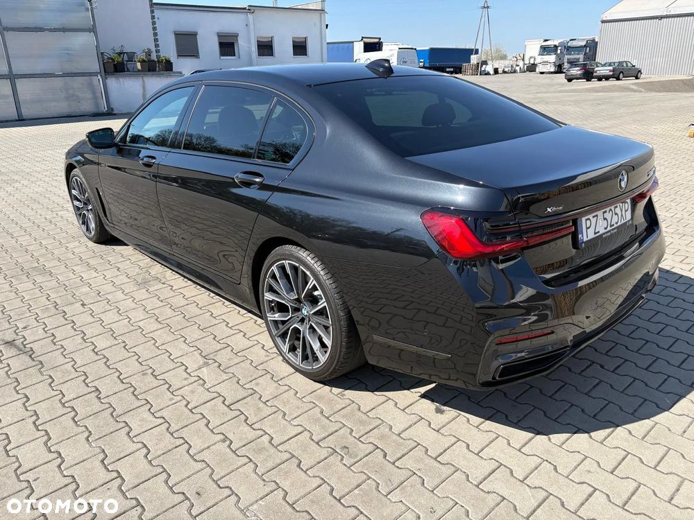 BMW Seria 7 740d xDrive mHEV sport - 6