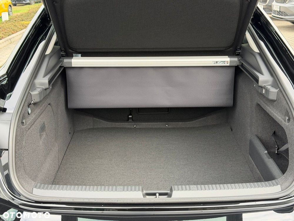 Skoda Superb 1.5 TSI mHEV Selection DSG - 8