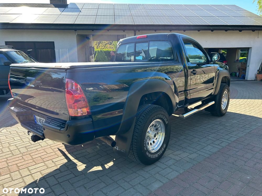 Toyota TACOMA - 6