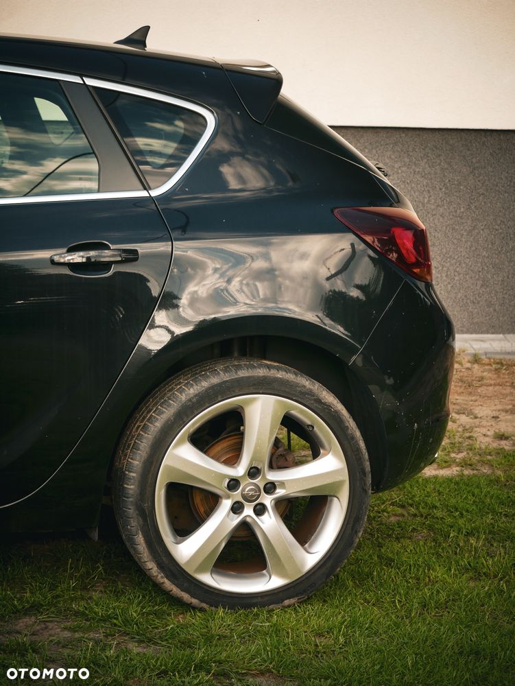 Opel Astra - 4