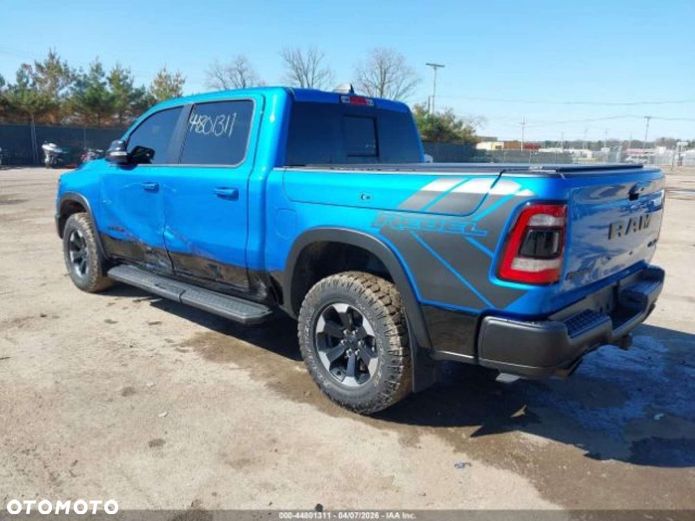 RAM 1500 - 4