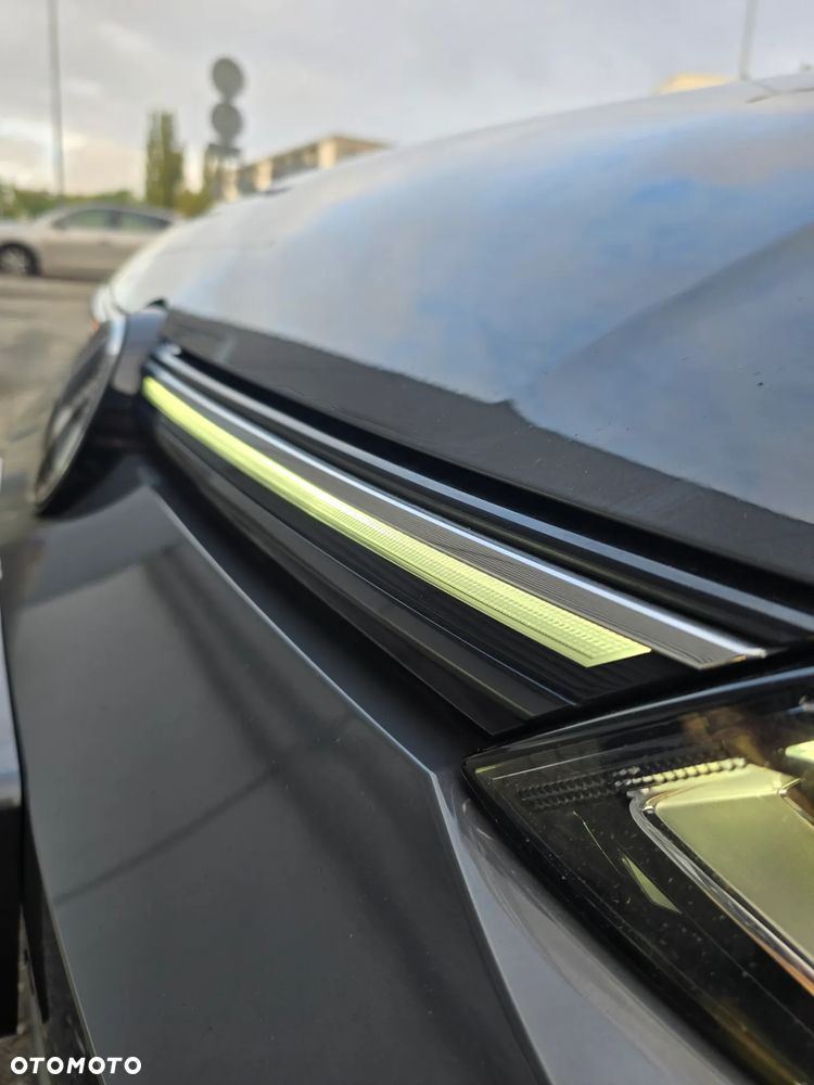 Volkswagen Golf 2.0 TDI SCR DSG Style - 33