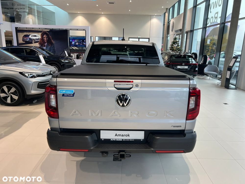Volkswagen Amarok - 4