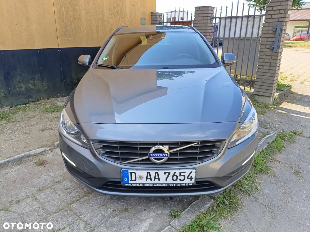 Volvo V60 D2 - 5