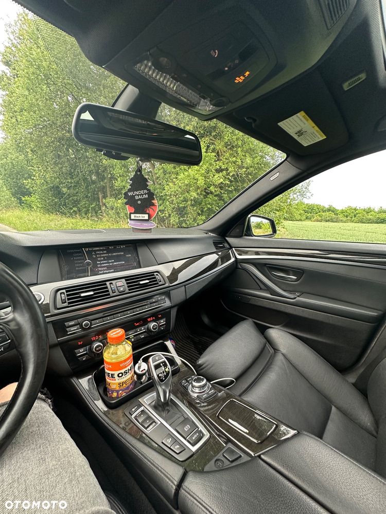 BMW Seria 5 535i xDrive - 4