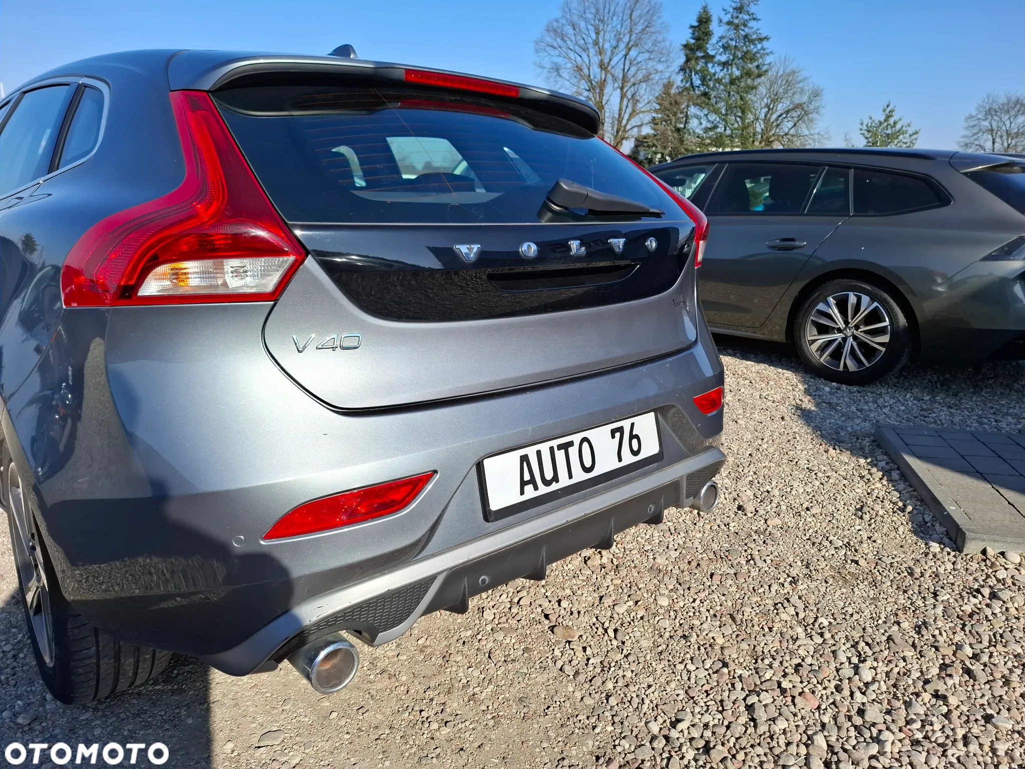 Volvo V40 D2 Drive-E R-Design Kinetic - 24
