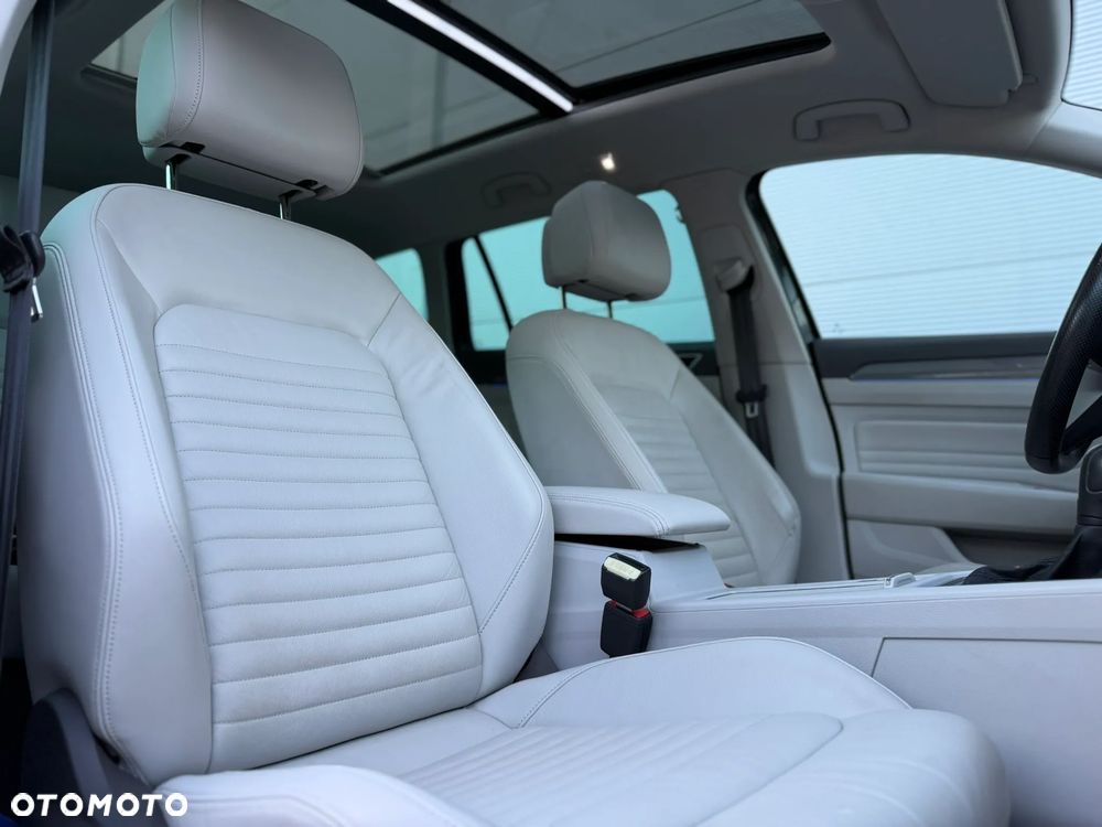 Volkswagen Passat Alltrack 2.0 TDI 4Mot DSG - 22