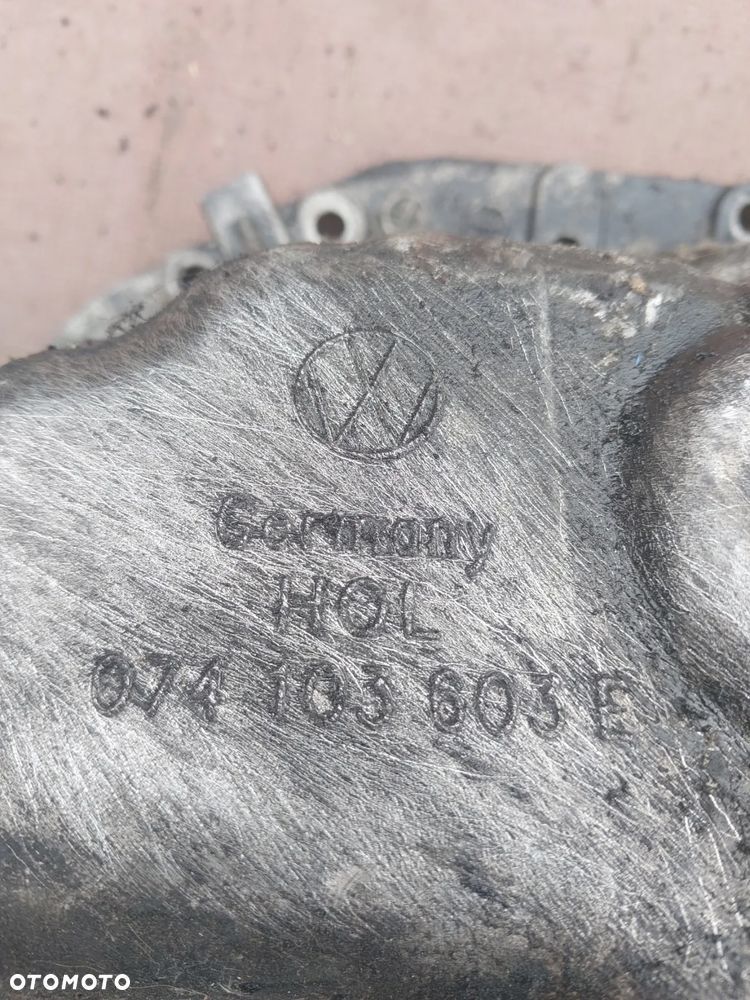 Miska olejowa 2.5tdi vw t4 - 5