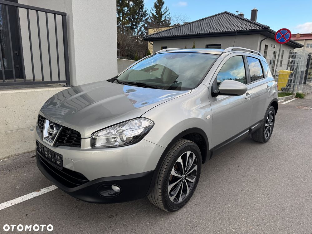 Nissan Qashqai 2.0 4 x 4 lounge - 2