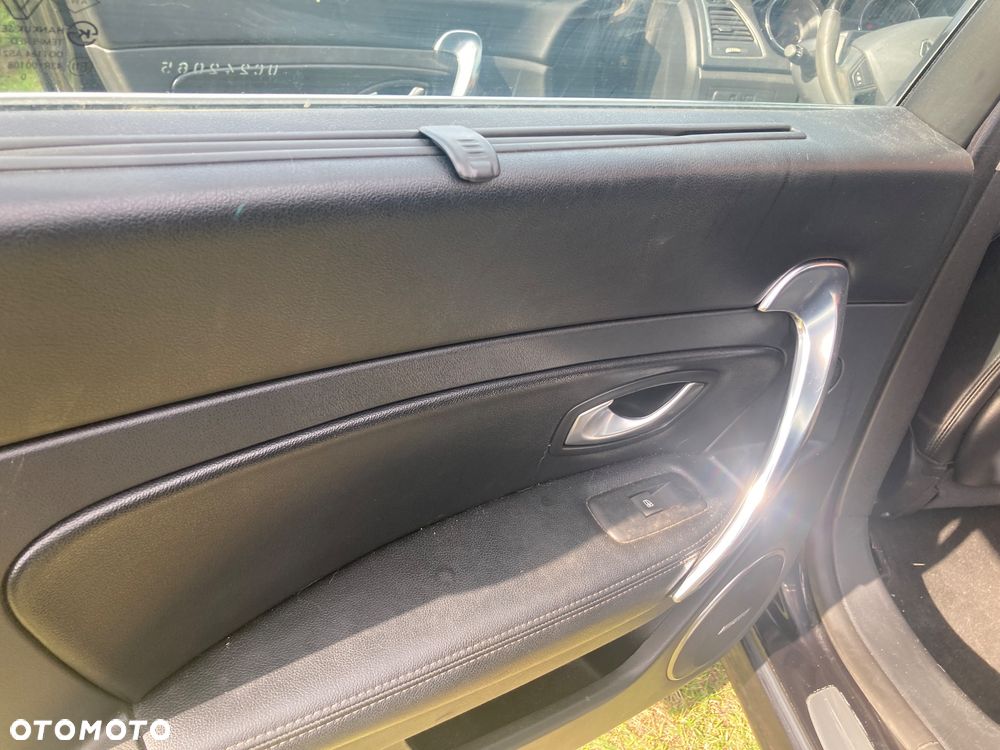 Renault Latitude - 13