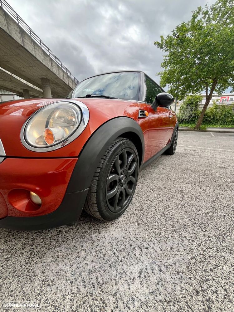 MINI 3 Portas Cooper D - 13