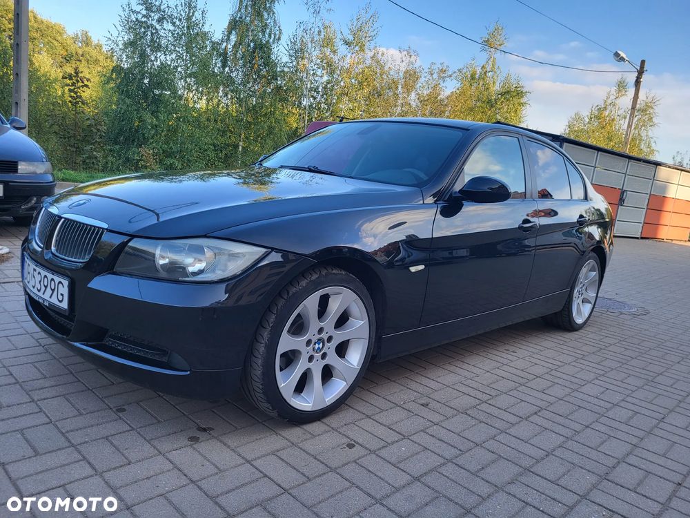 BMW Seria 3 318i - 1