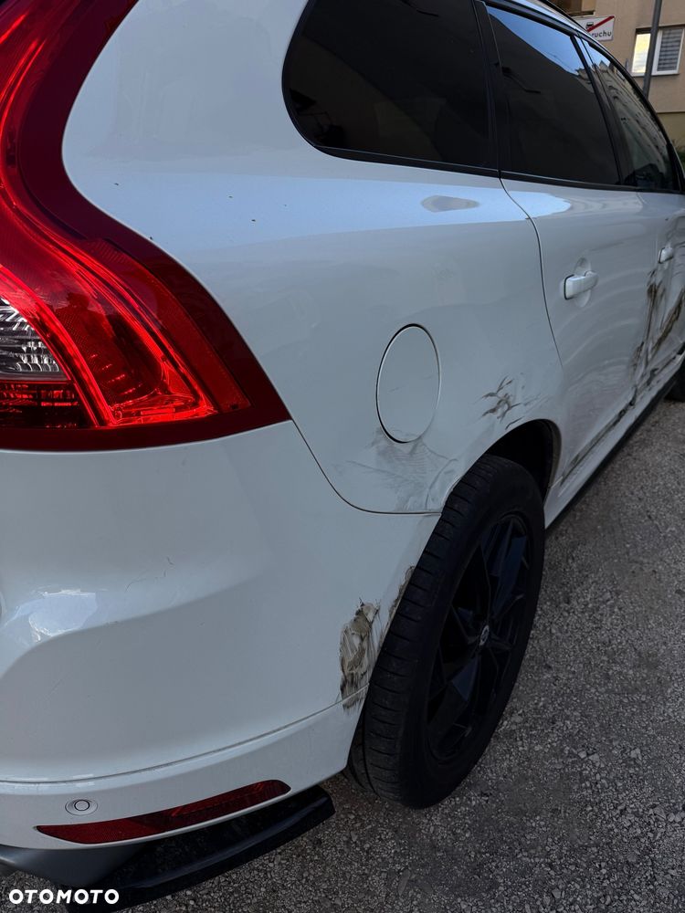 Volvo XC 60 D4 Drive-E R-Design Momentum - 14