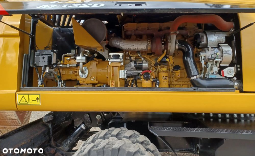 Caterpillar CAT M 322 D - 20