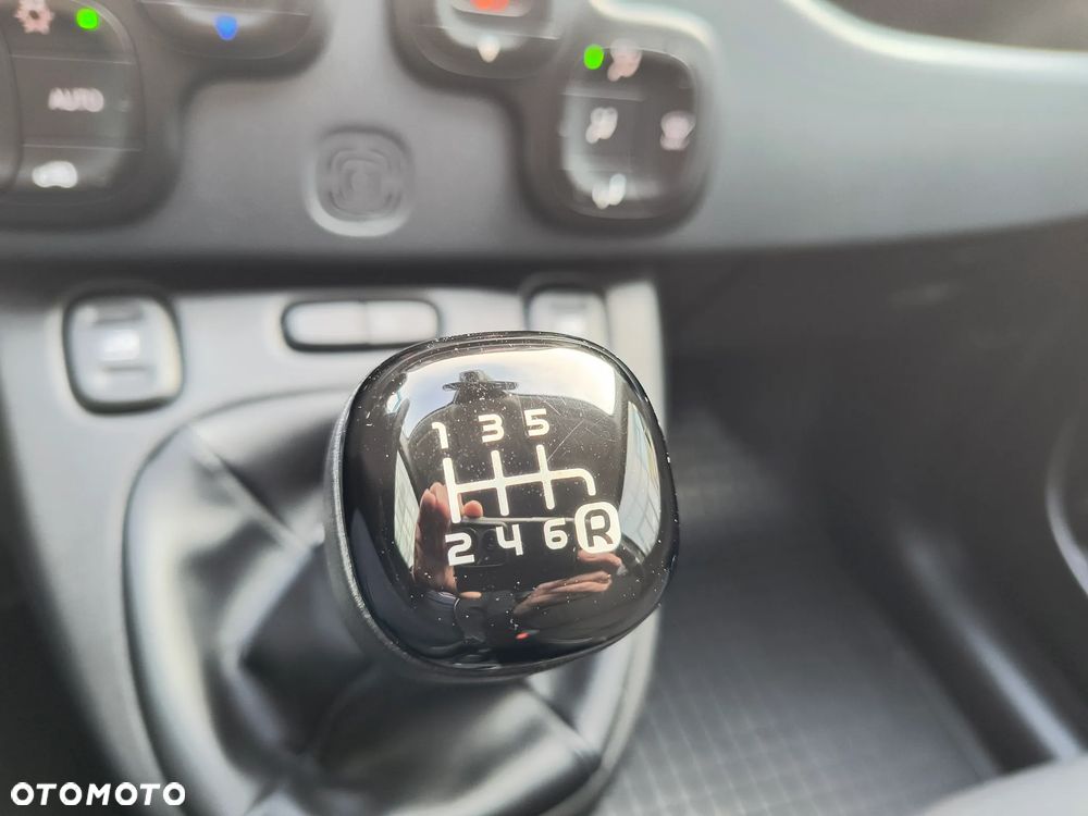 Fiat Panda 1.0 Hybrid Cross - 21