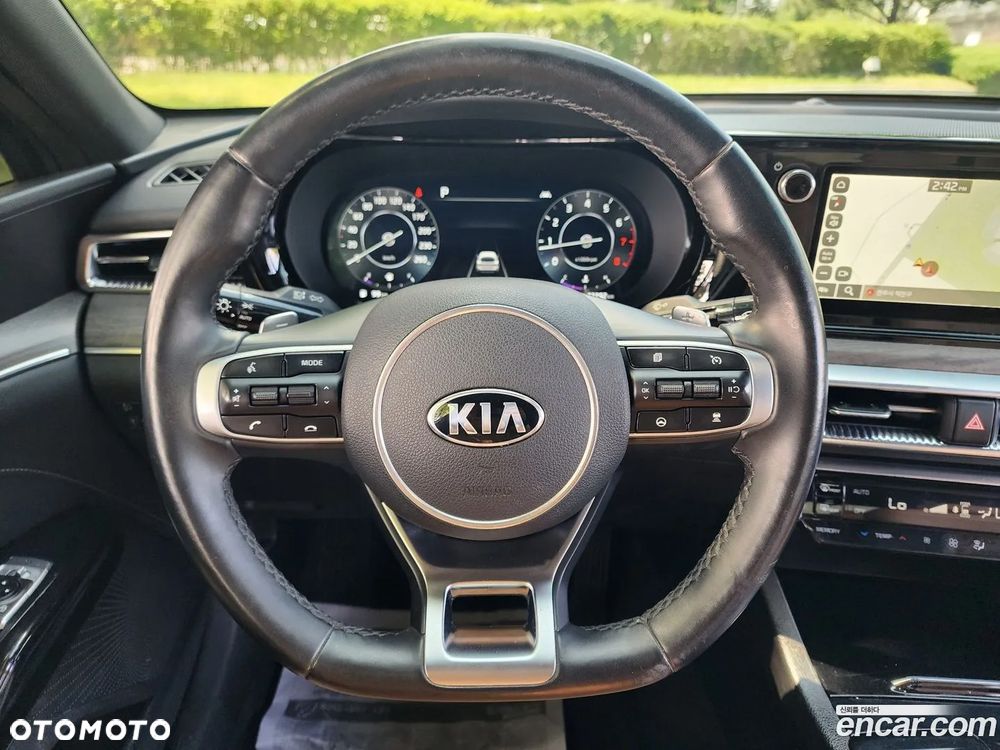 Kia K5 - 7