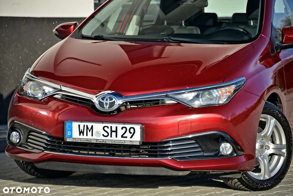 Toyota Auris 1.2 T Dynamic - 10