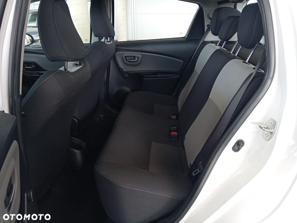 Toyota Yaris - 15