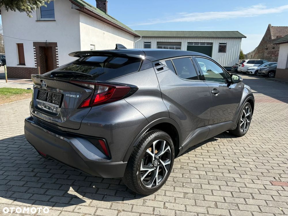 Toyota C-HR - 9