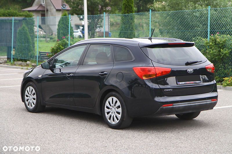 Kia Ceed 1.4 CVVT - 4