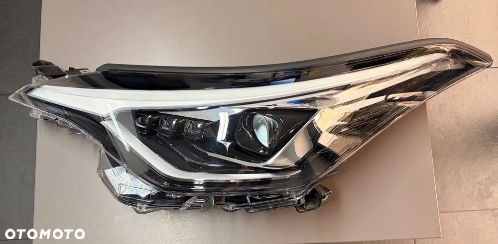 Toyota CHR Reflektor Lampa LED lewa lewy przód FULL LED 81150F428000