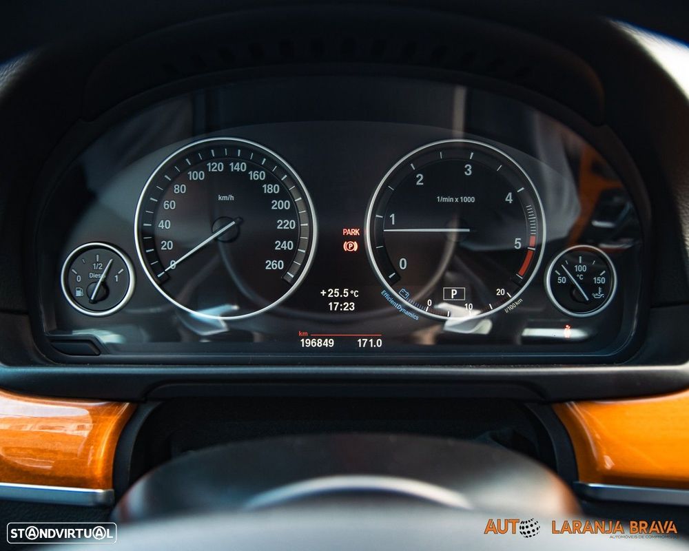 BMW 520 d Exclusive Auto 123g - 4