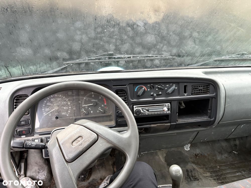 Mitsubishi Canter - 9