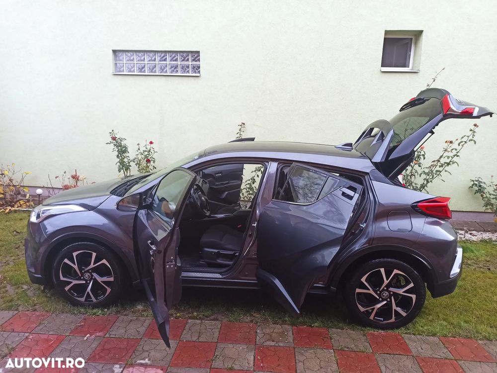Toyota C-HR 1.8 HEV 140 CP 4x2 CVT Exclusive - 8
