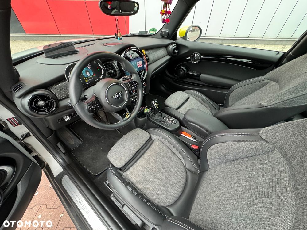 MINI Cooper SE Trim S - 2