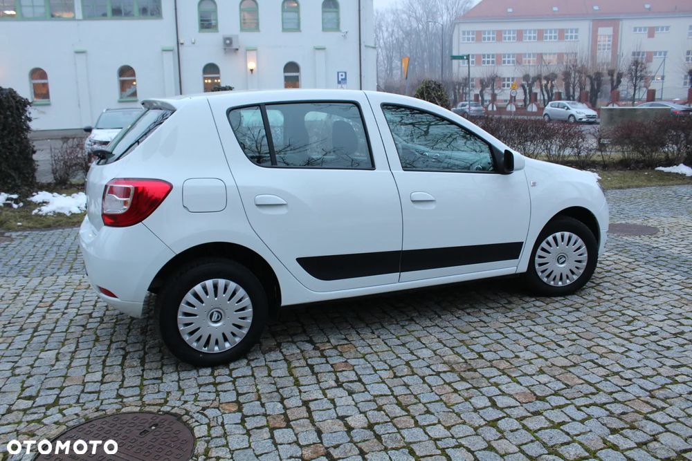 Dacia Sandero 1.2 16V eco2 - 15