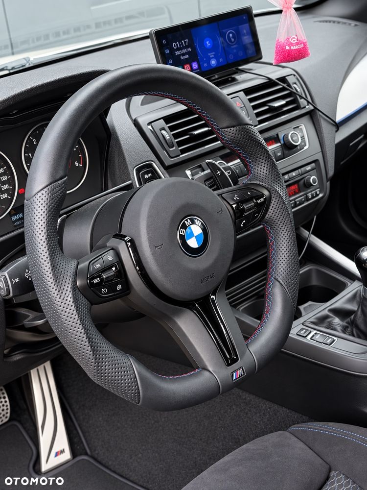 BMW Seria 1 - 25