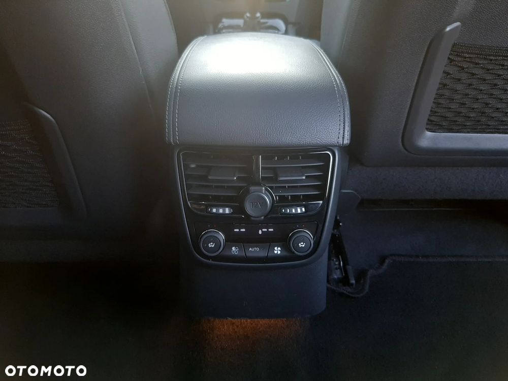 Peugeot 508 BlueHDi 150 Stop&Start Allure - 24