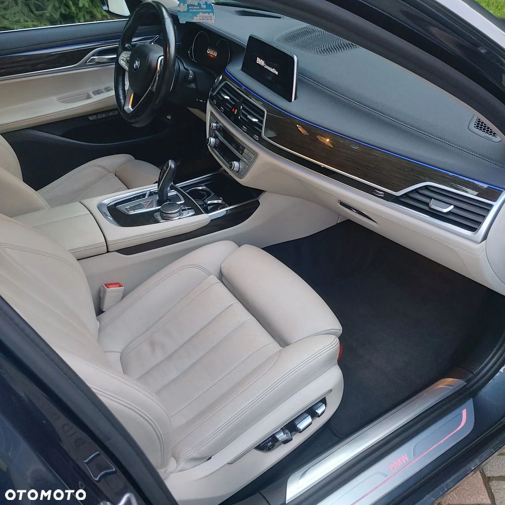 BMW Seria 7 730d xDrive - 5