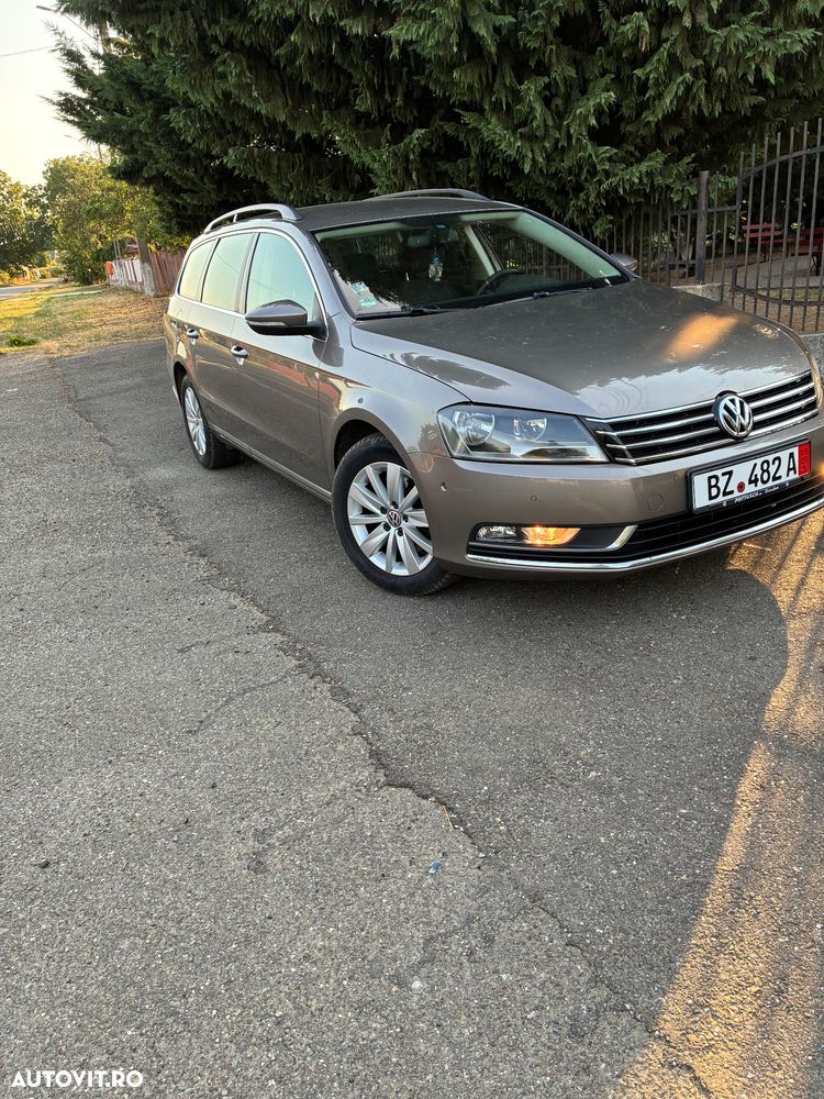 Volkswagen Passat 2.0 TDI BlueMotion Technology Comfortline - 2