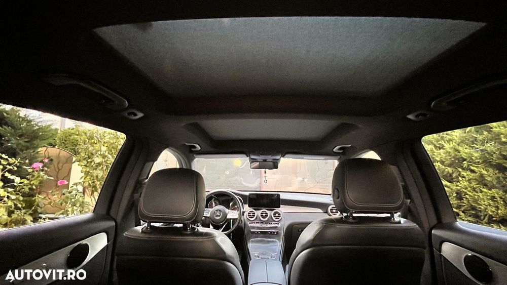 Mercedes-Benz GLC 200 4MATIC 9G-TRONIC AMG Line - 14