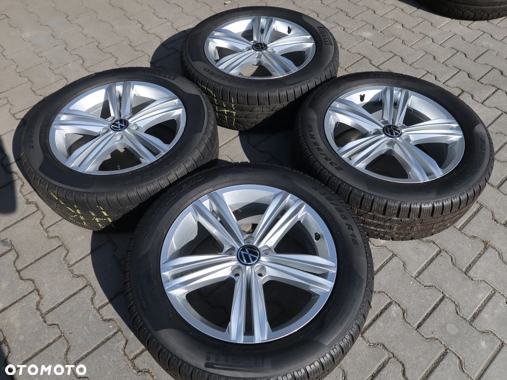 Koła zimowe VW Tiguan 18'' Opony Pirelli 235/55r18 24r Idealne - 1