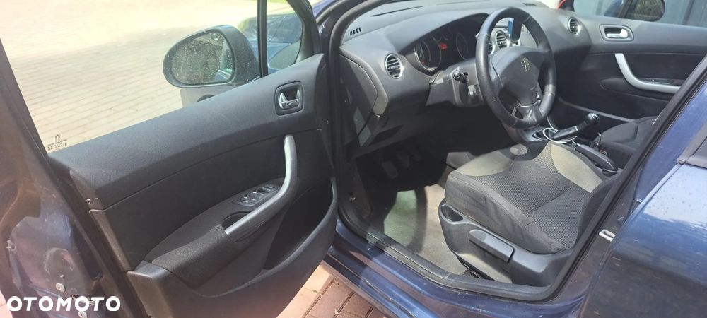 Peugeot 308 1.6 HDi Premium - 9