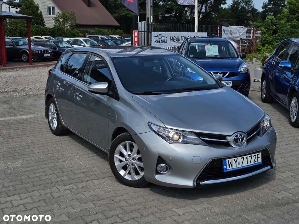 Toyota Auris - 5