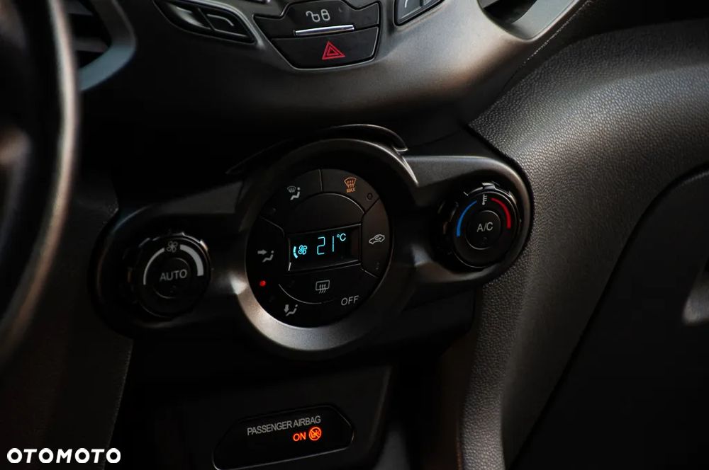 Ford EcoSport 1.0 EcoBoost TITANIUM - 35
