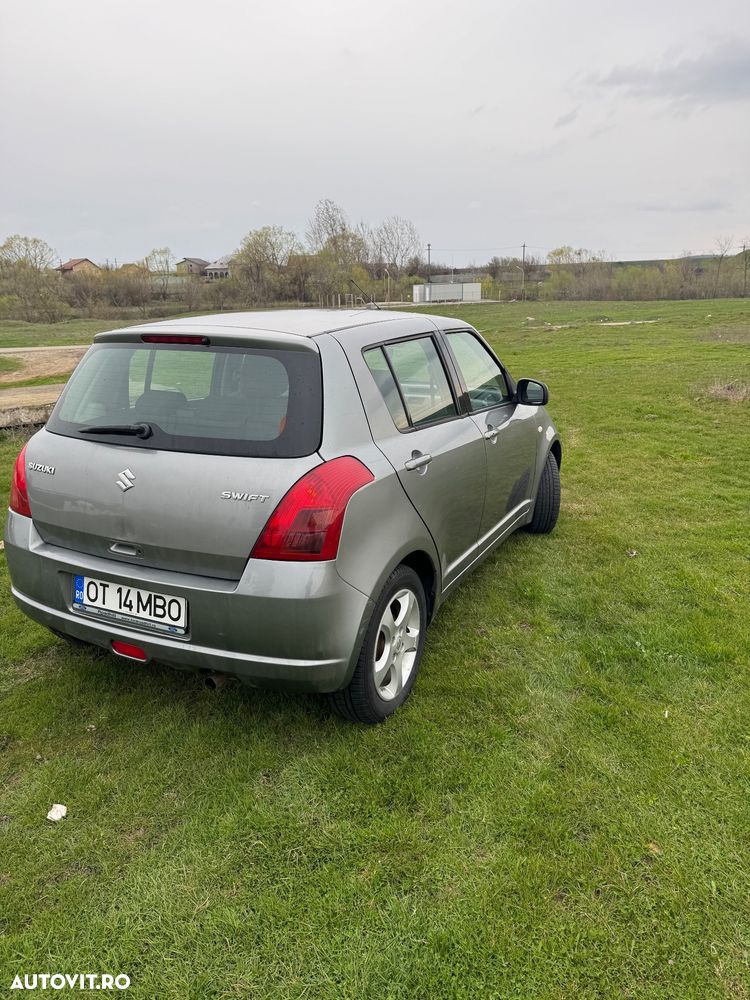 Suzuki Swift 1.3 GS - 3