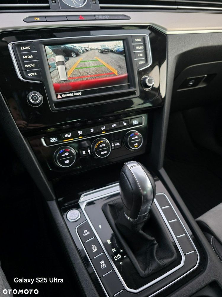 Volkswagen Passat - 37