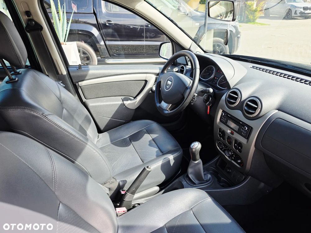 Dacia Duster dCi 90 FAP 4x2 Ambiance - 13