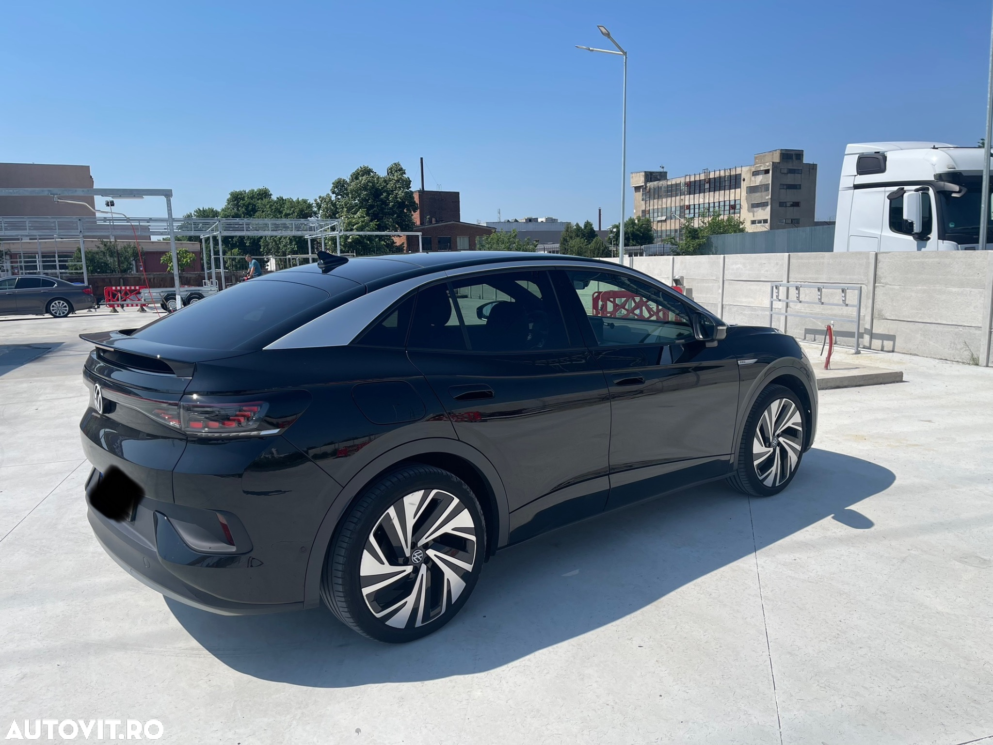 Volkswagen ID.5 Pro Performance mit Infotainment-Paket - 2