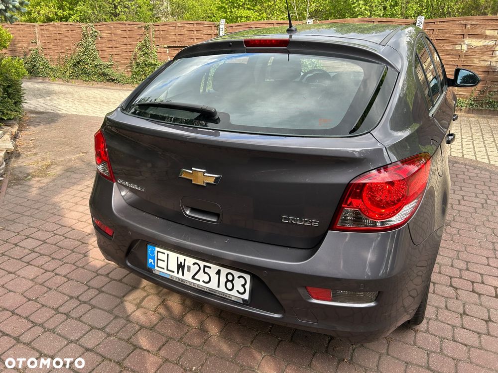 Chevrolet Cruze 1.8 LTZ - 31