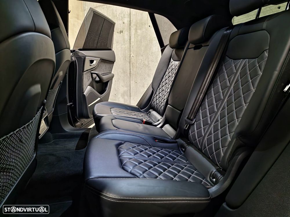 Audi SQ8 - 52