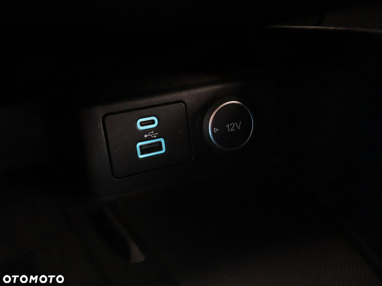 Ford Kuga 2.5P PHEV FWD ST-Line X eCVT - 32