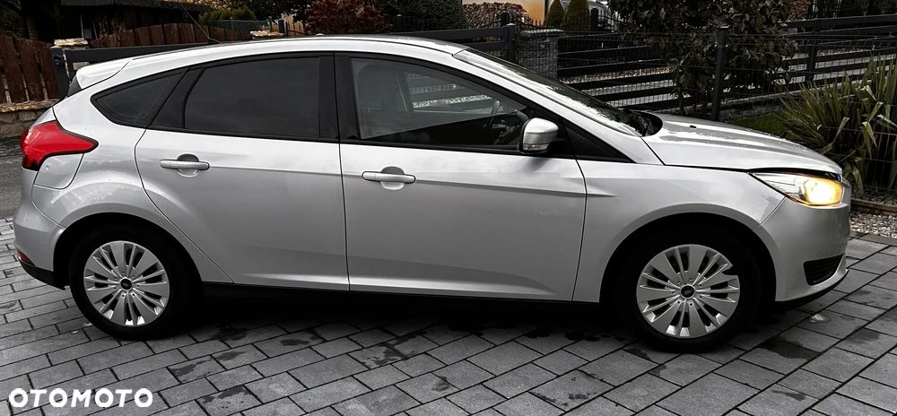 Ford Focus 1.5 TDCi Gold X - 13
